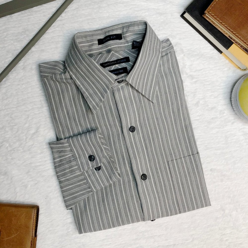 Van Heusen Button Down Slim Fit Shirt in Gray